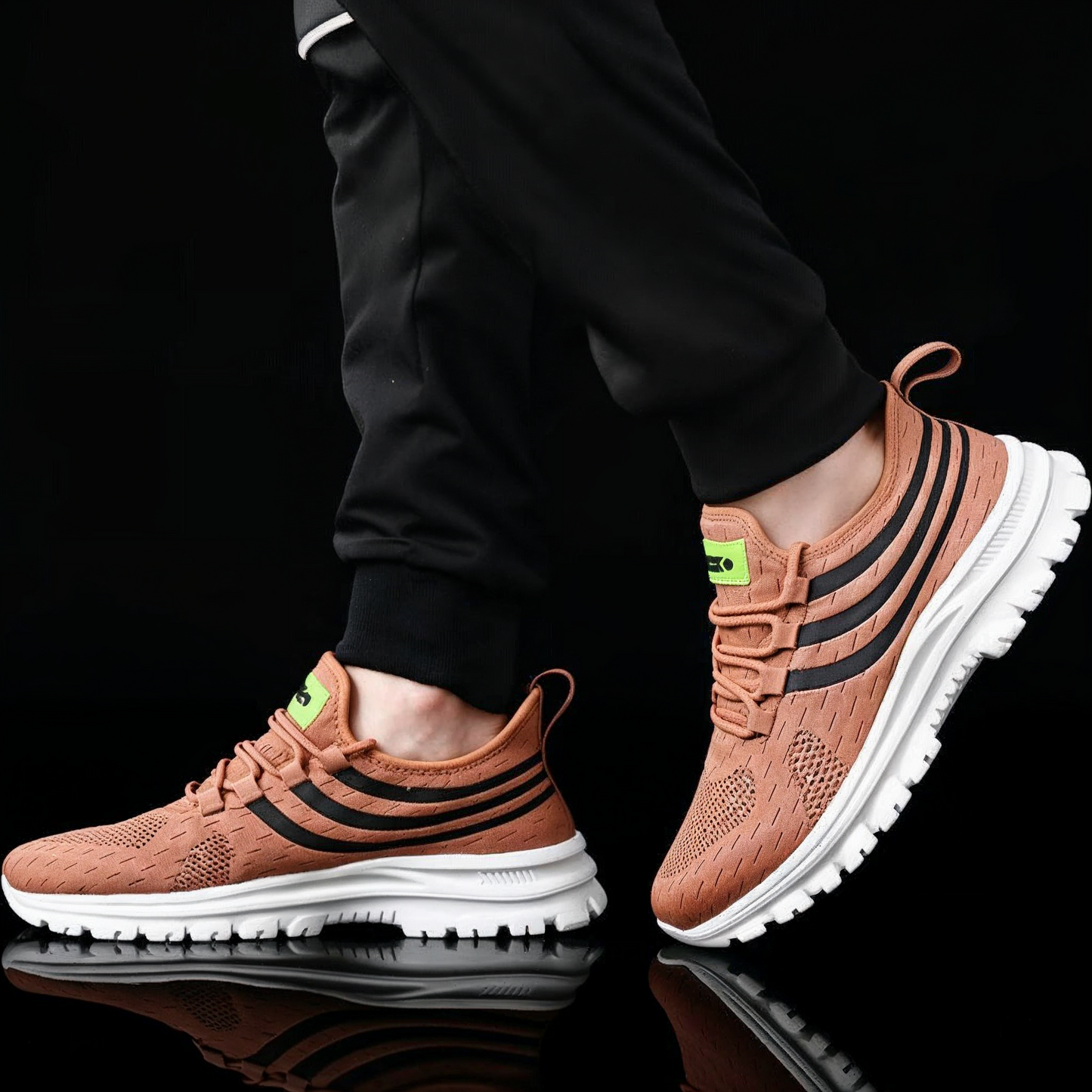 Airform Sneakers - Lightweight, Breathable Comfort for All-Day Wear