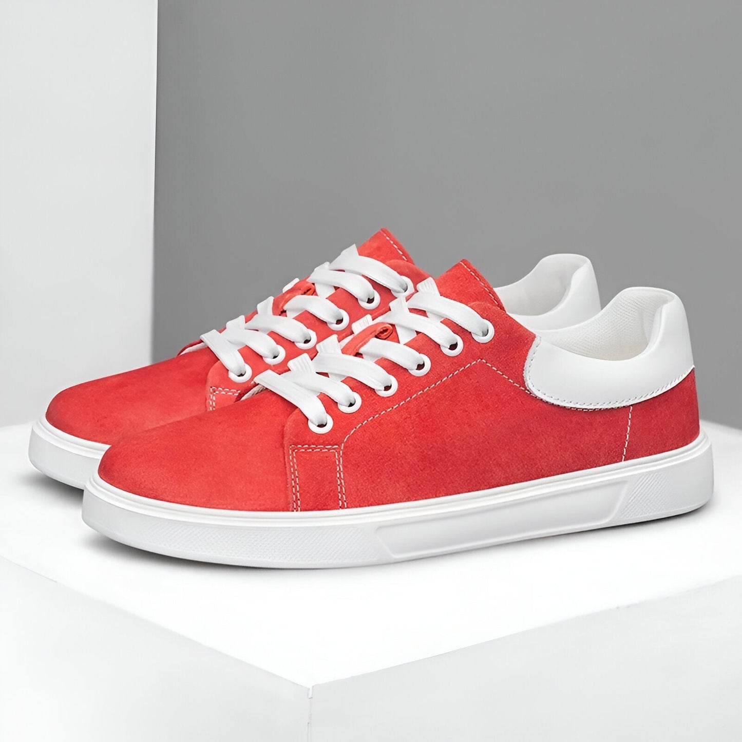 Leather Sneakers - All-Day Comfort with Stylish Design