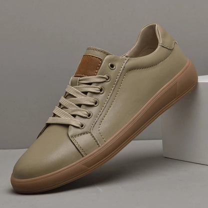Carlo Leather Sneakers - Stylish Comfort with Cushioned Insole