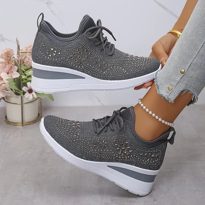 Fashionable Orthopedic Sneakers - Comfort, Support & Breathability
